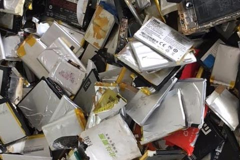 回收电瓶回收√高价回收锂电池-电池可以回收利用